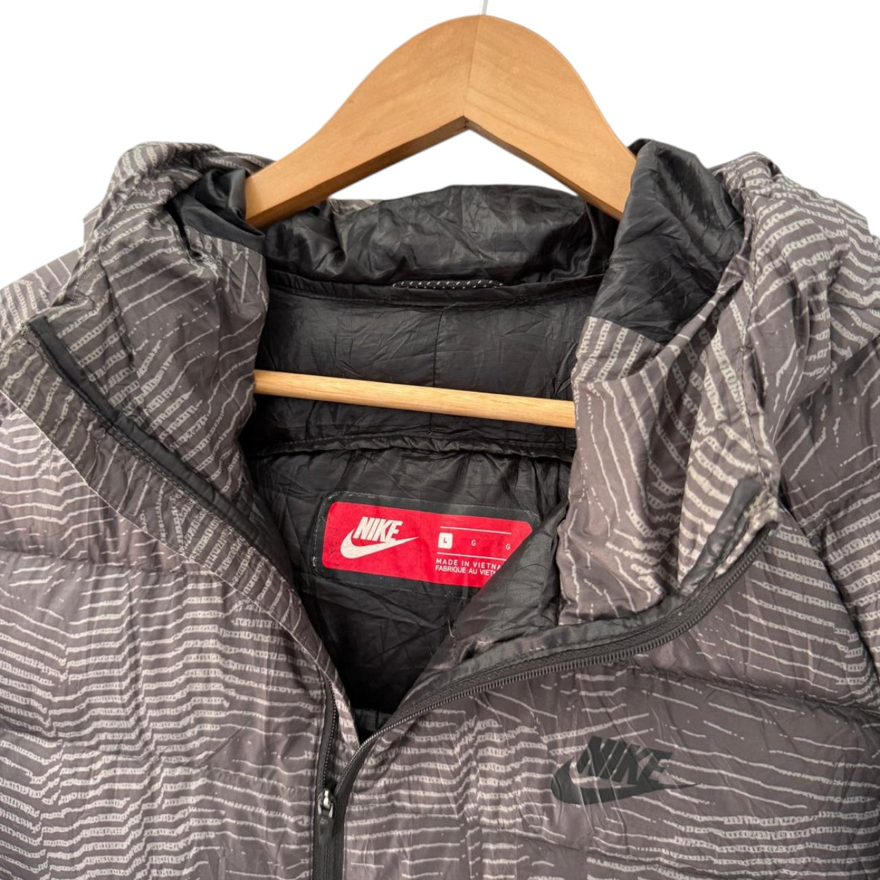 Nike Puffer Jacket - L