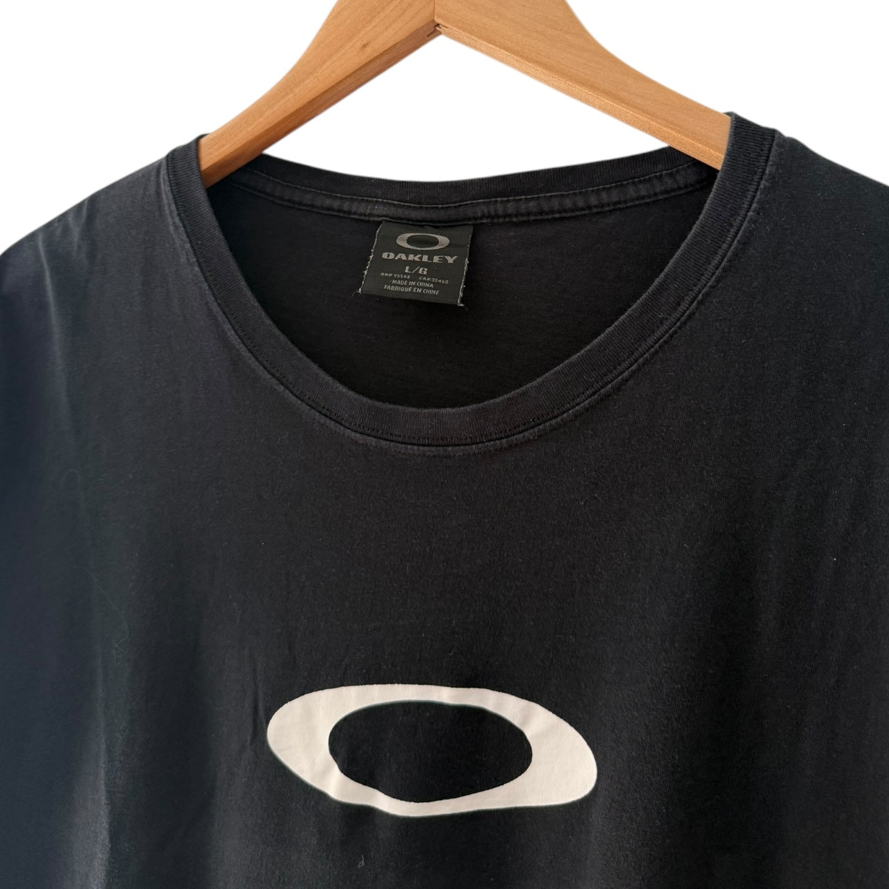 Vintage Oakley T-shirt - L