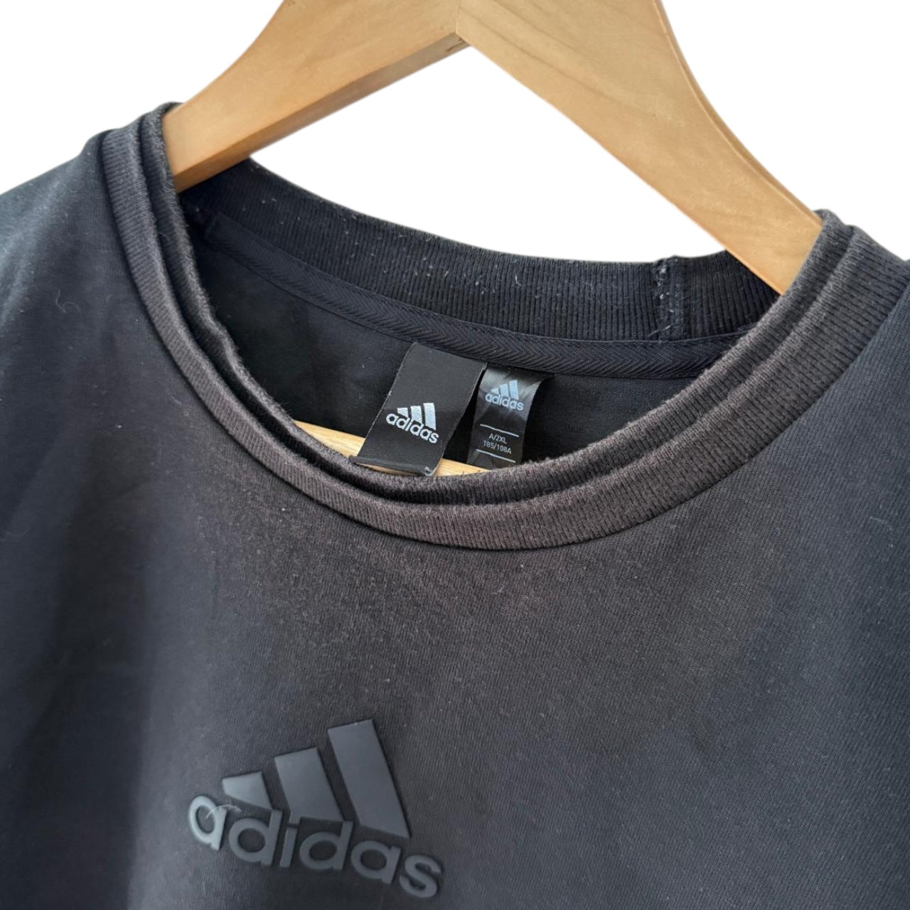 Adidas Crewneck - 2XL