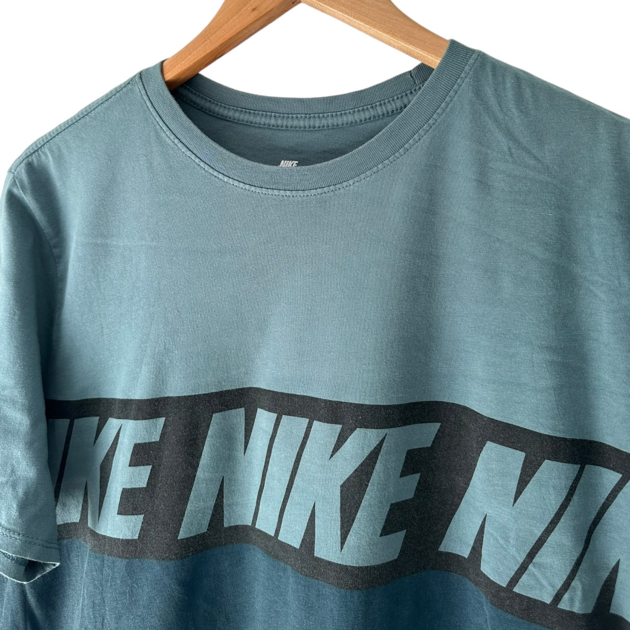 Nike T-shirt - XL